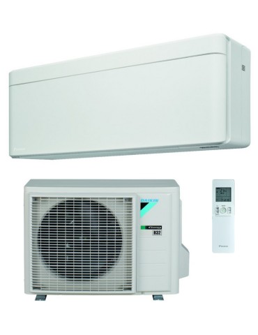 Climatizzatore Condizionatore Monosplit Daikin Stylish White 9000 Btu Inverter R-32 Wi-Fi A+++/A+++